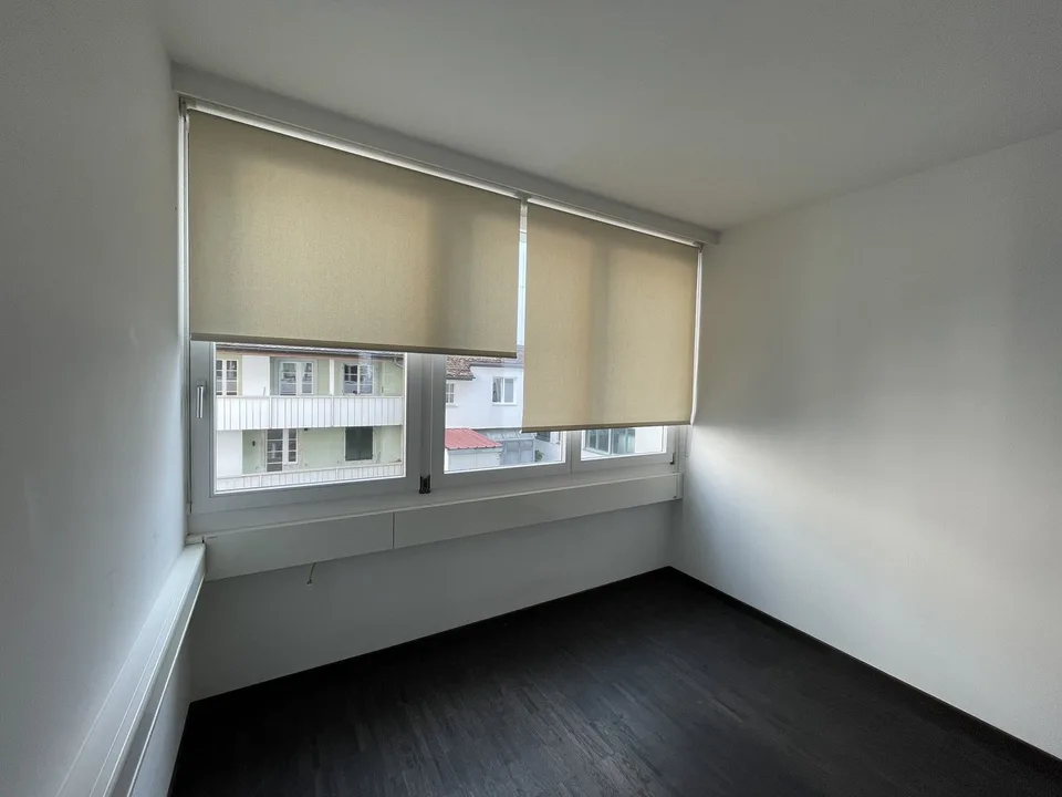 attraktive Gewerberäume à total ca. 153 m², Teilmiete möglich – foto 8 di 11
