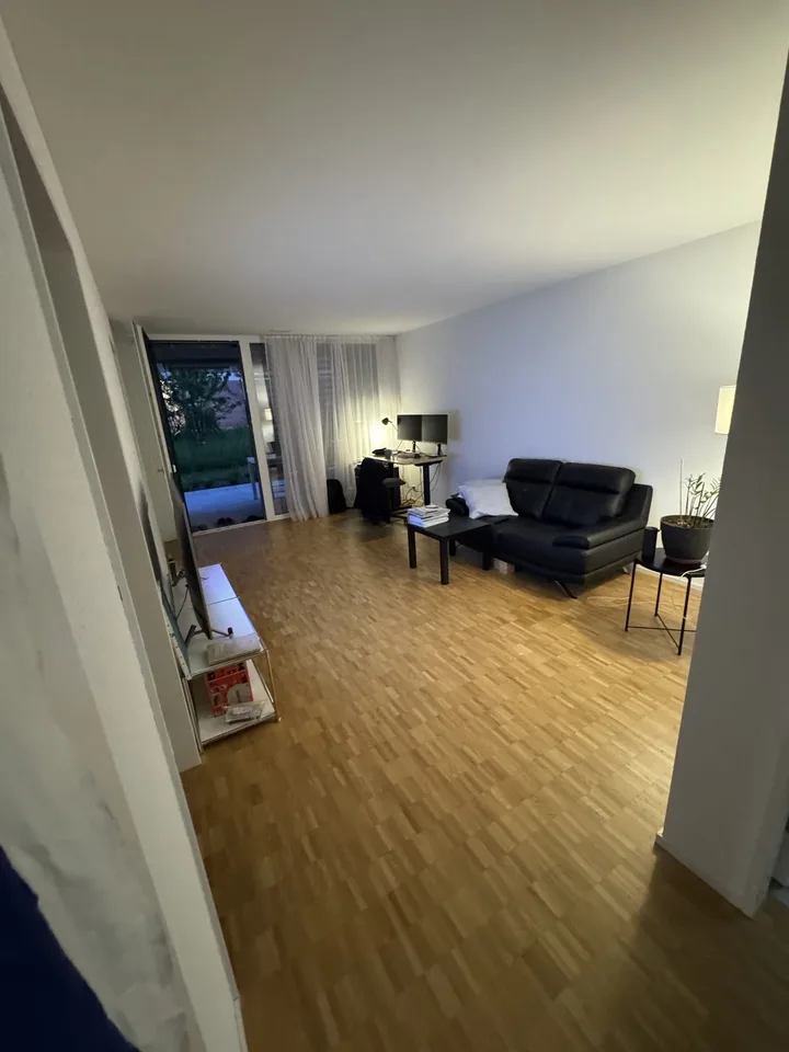 Traumhafte, moderne 2.5-Zimmer-Wohnung (70 m²) mit Terrasse – Nachmieter gesucht ab 01.08.