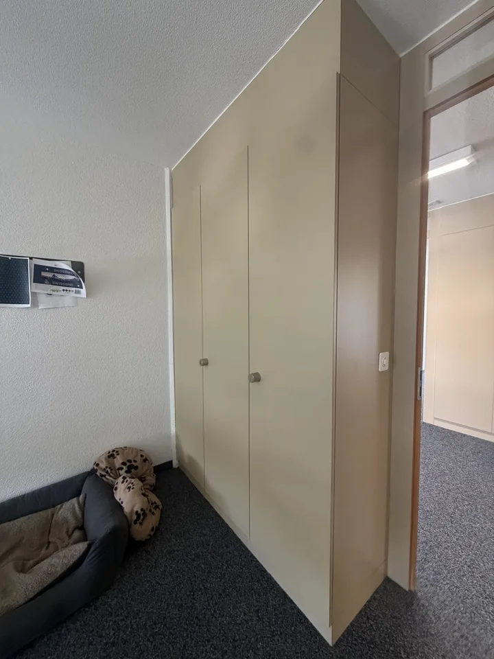 Wir vermieten attraktive und praktische Büroräumlichkeiten in Gümligen. – Foto 8 von 17