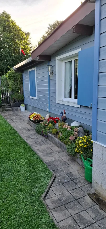 Wohnhaus auf Campingplatz in 2515 Prêles