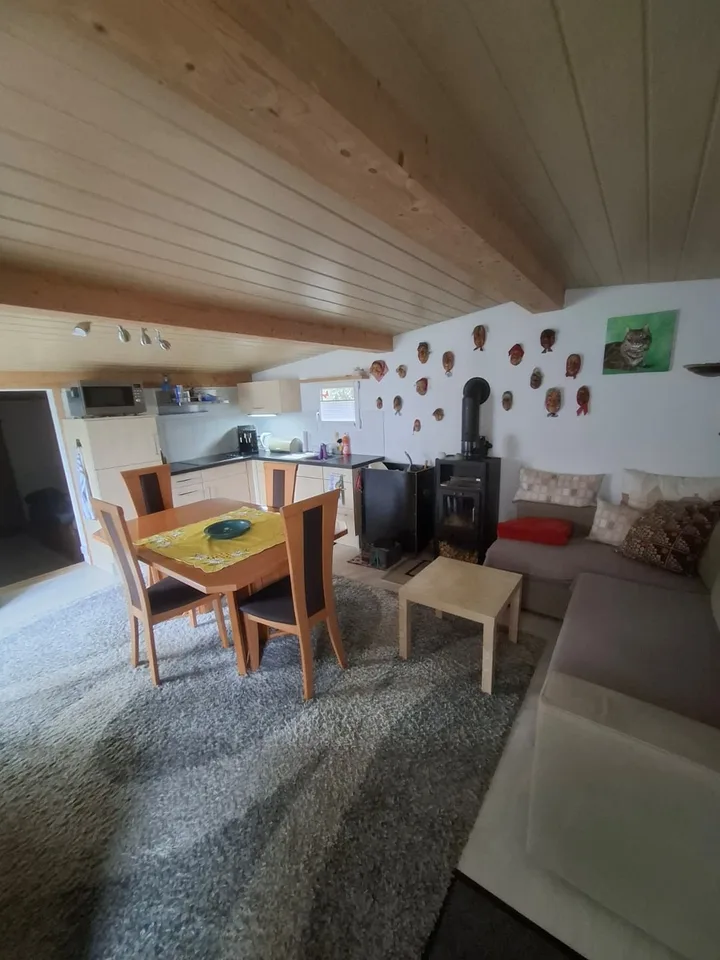 Wohnhaus auf Campingplatz in 2515 Prêles