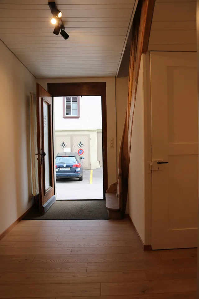 Helle 5½-Zimmer-Maisonette-Wohnung mit 146 m² an zentraler und ruhiger Lage in Huttwil