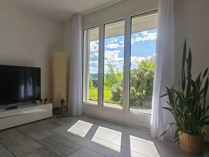 Möblierte 2.5-Zimmer-Wohnung mit traumhafter Aussicht in Wauwil