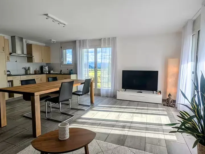 Möblierte 2.5-Zimmer-Wohnung mit traumhafter Aussicht in Wauwil