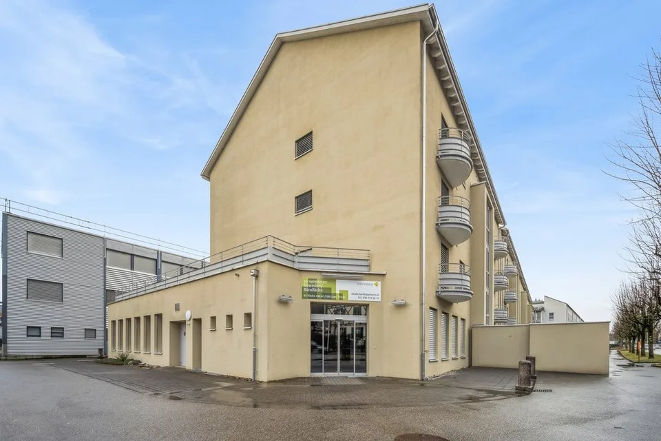 Laden- oder Bürofläche in Zofingen