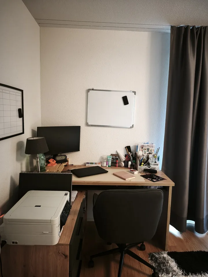 Moderne 2.5 Zimmerwohnung in ruhiger Lage & Top-Anbindung