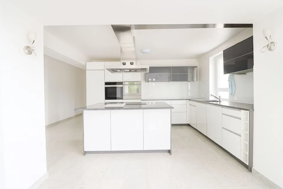 Grosszügige 10½-Zimmer-Wohnung auf 3 Etagen