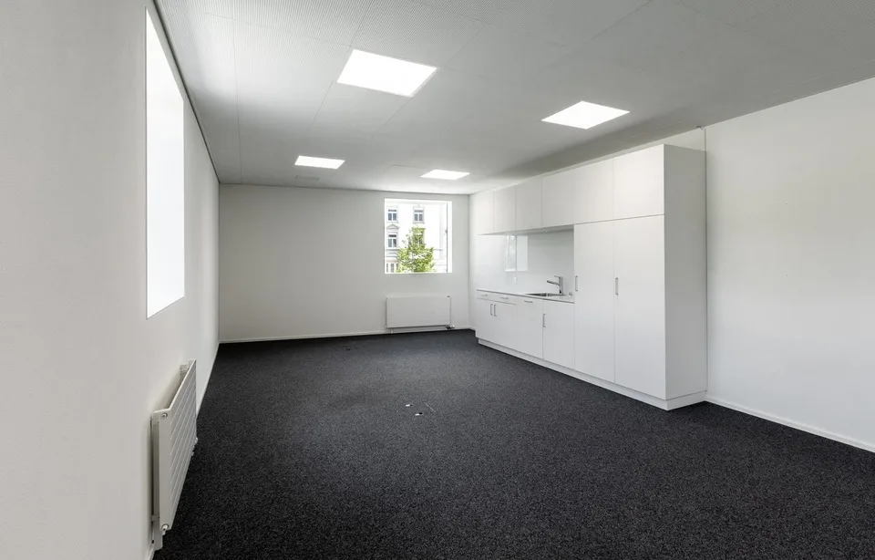 Moderne Büro-/ Praxisräumlichkeiten direkt am Bahnhof