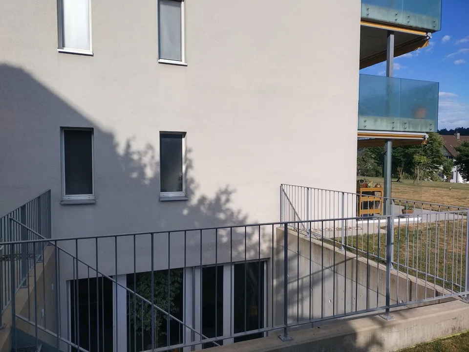 Zum Verkaufen 3.5 Zimmer. Gartenwohnung mit grosser Terrasse Bj.2010 – foto 17 di 18