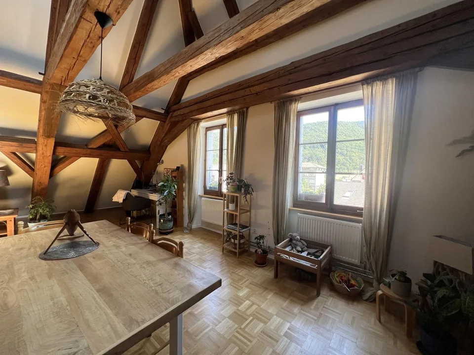 Appartement de charme à Pery