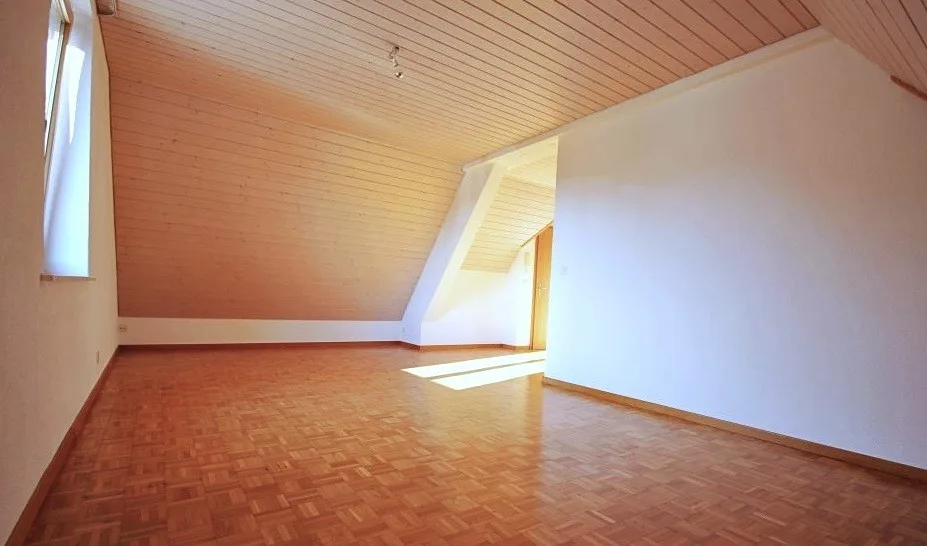 3-Zimmer Dachwohnung