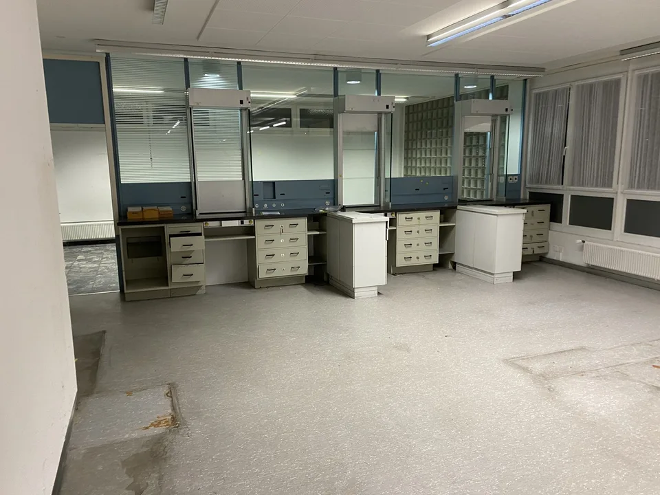 Vielseitig nutzbare Garage- und Gewerbefläche