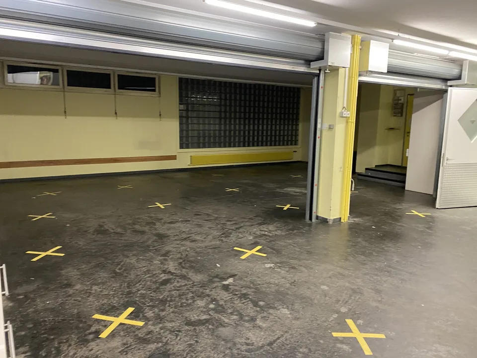 Vielseitig nutzbare Garage- und Gewerbefläche