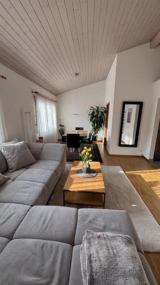 2.5 Zimmerwohnung zu vermieten
