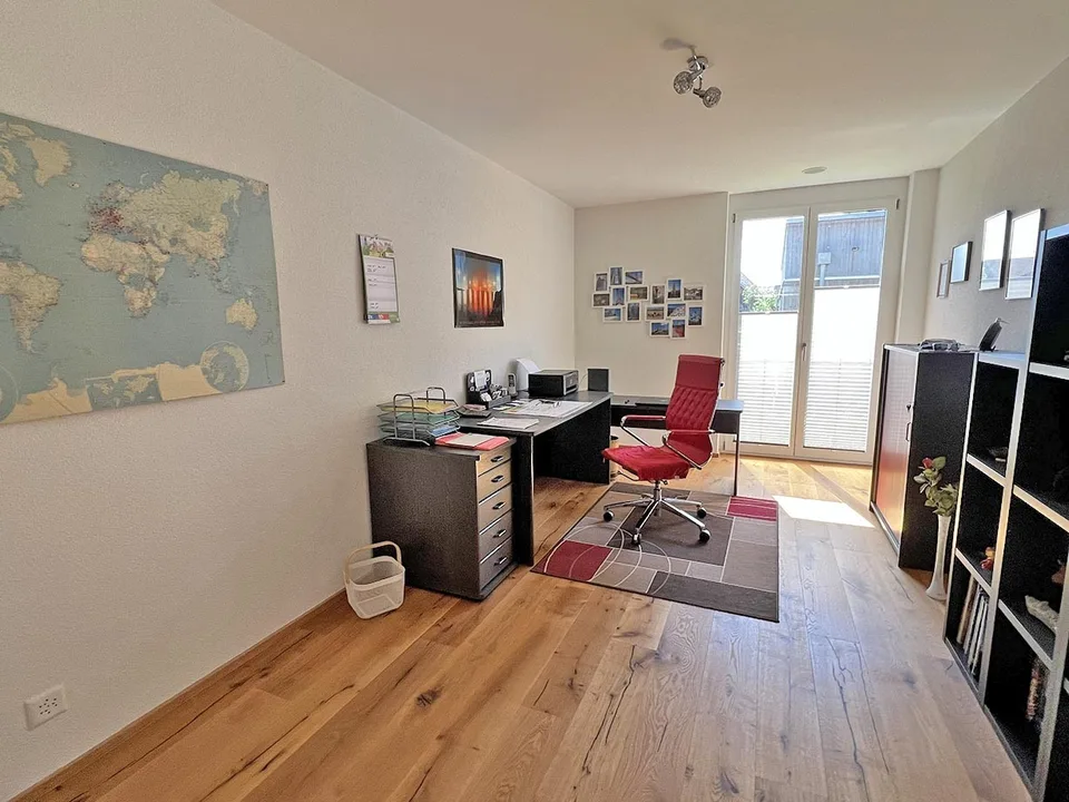 Modernes Wohnen mit Minergie-Komfort, grosszügigem Grundriss und idealer Lage – foto 9 di 16