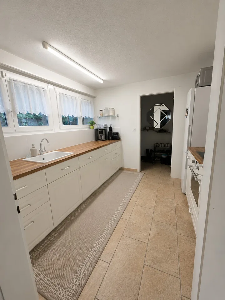 Charmante 4.5-Zimmer-Wohnung mit Gartenidylle im Grünen