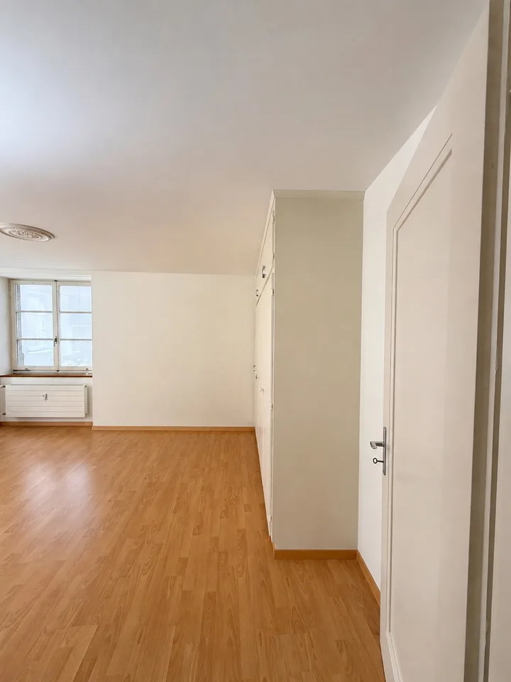 Büro / Atelier / Lagerraum in Altstadt – mit eigenem WC & Dachterasse