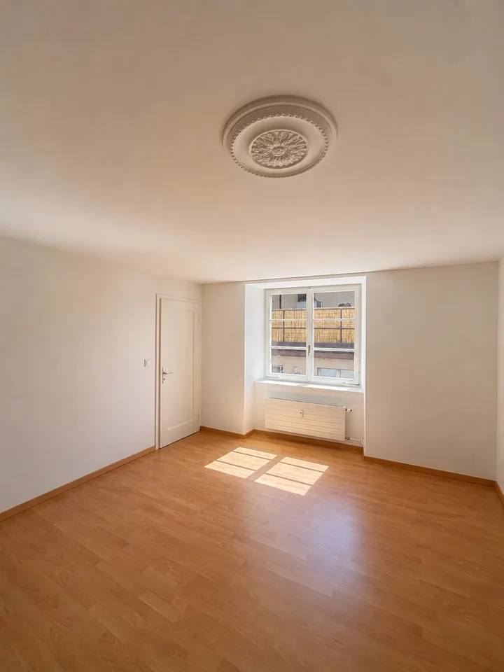 Büro / Atelier / Lagerraum in Altstadt – mit eigenem WC & Dachterasse