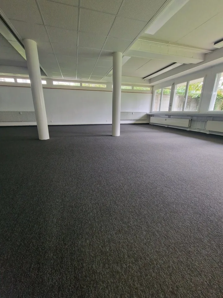 Zentrale Büroräumlichkeiten im Erdgeschoss in Solothurn – foto 7 di 10