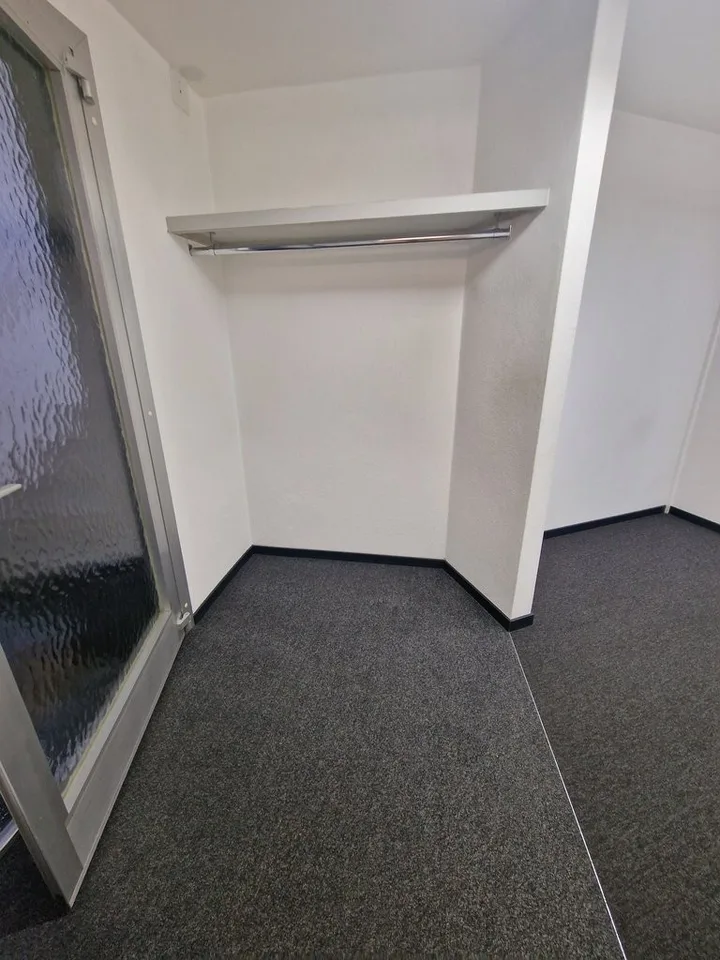 Zentrale Büroräumlichkeiten im Erdgeschoss in Solothurn – foto 9 di 10