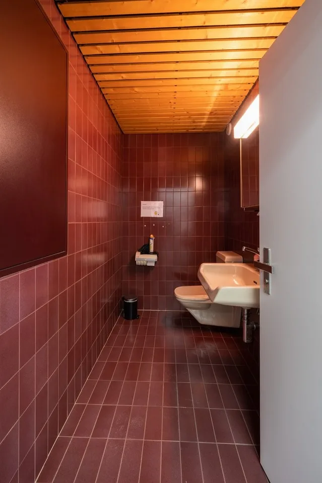 Bureau situé au 3e étage - Grand Rue 122/124, Tramelan