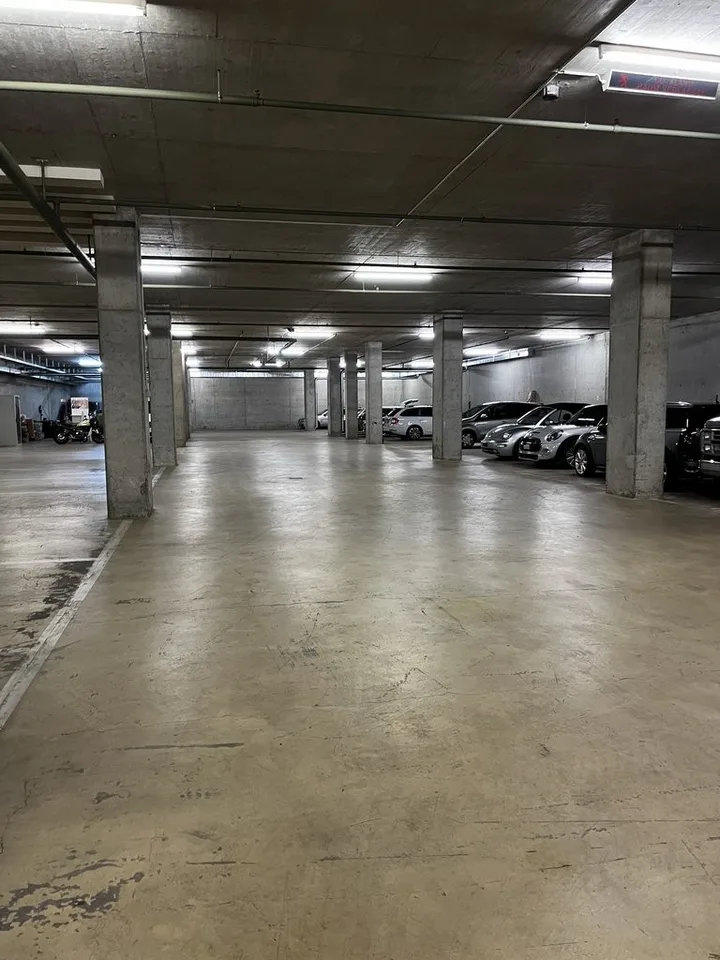 Einstellplätze in der Shoppingmeile Lyssach