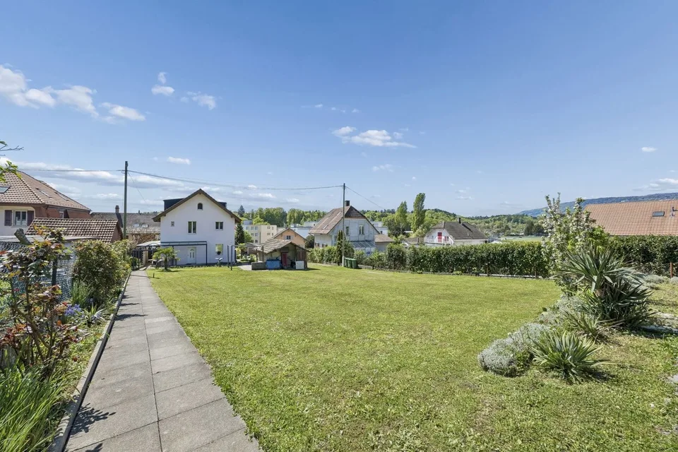 Grosszügige Baulandparzelle für Ihren Neubau (Doppeleinfamilienhaus) – photo 10 sur 10