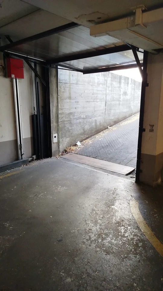 Reprise de bail – Place de parc dans un garage collectif au cœur de Bienne