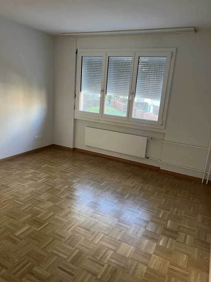 Helle, komfortable 4.5-Zimmerwohnung in Biel!