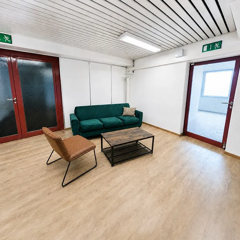 Büro zur Untermiete in Nidau – Ipsachstrasse 10/12