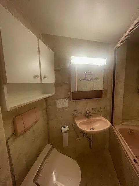 Zentralgelegene 4-Zimmer-Wohnung mit Charme – Foto 12 von 17