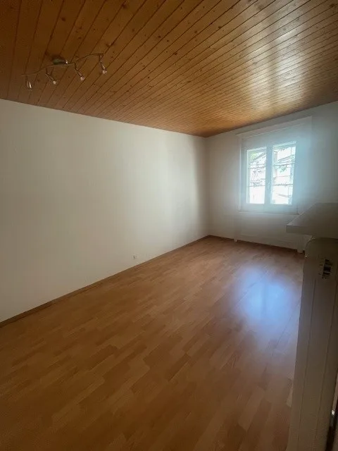 Zentralgelegene 4-Zimmer-Wohnung mit Charme – Foto 14 von 17