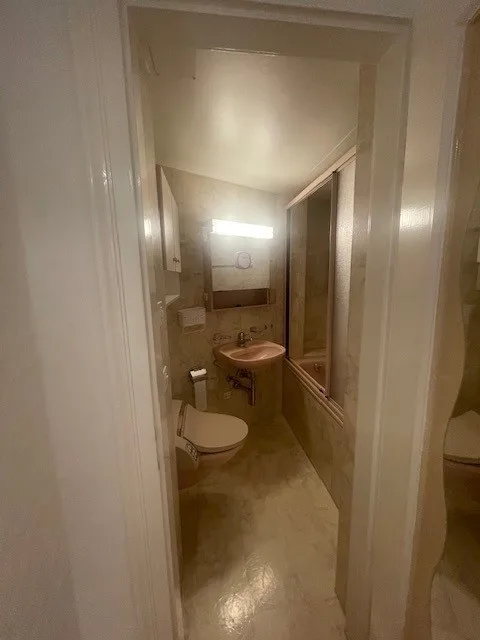 Zentralgelegene 4-Zimmer-Wohnung mit Charme – Foto 11 von 17