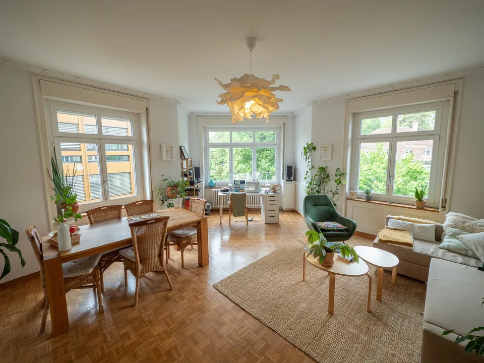 Charmante 4.5-Zimmer-Wohnung in Biel Zentrum