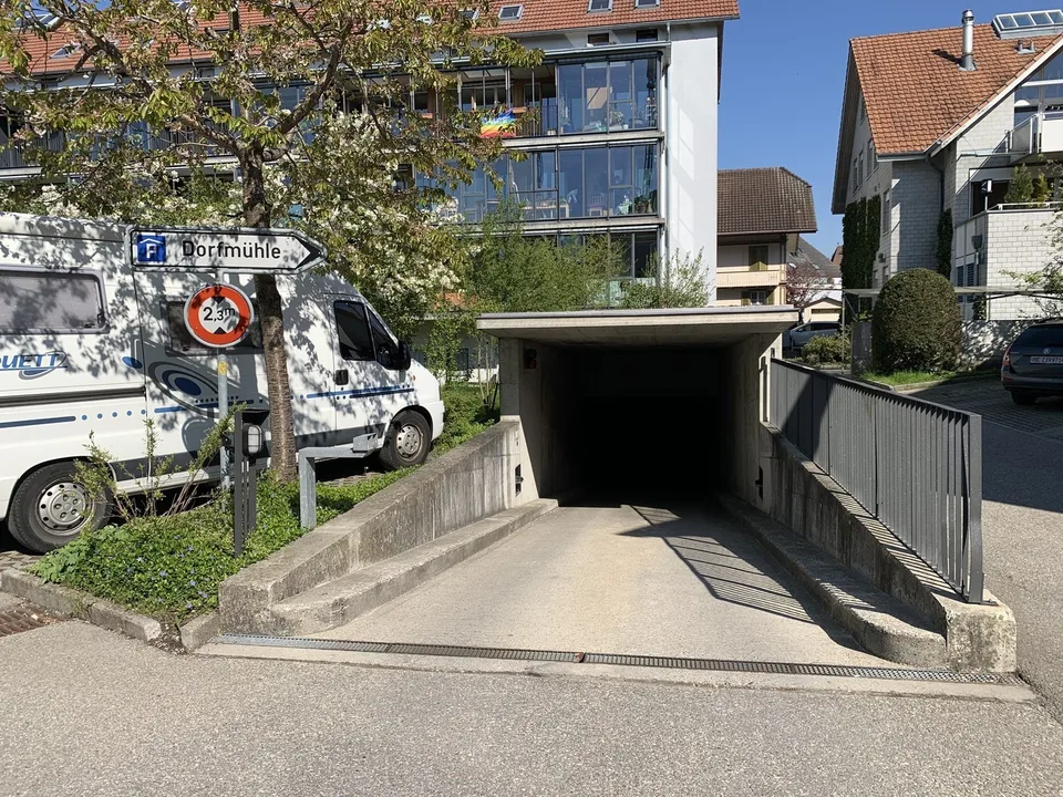 Lassen Sie Ihr Auto nicht im Regen stehen!