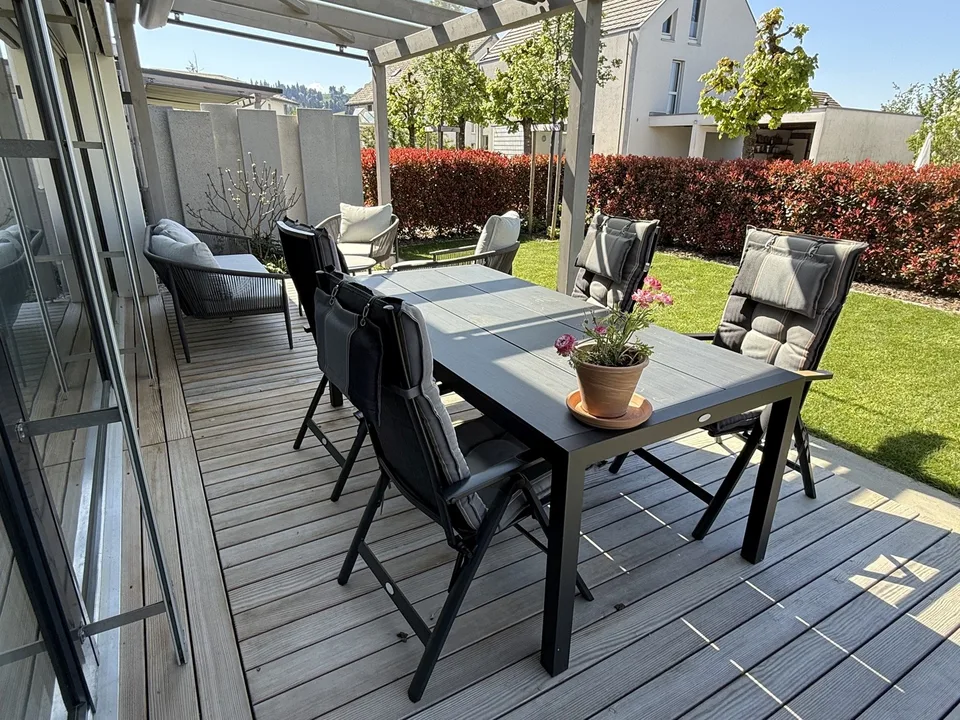 Ab 1. August oder nach Vereinbarung helle, moderne Wohnung in Sumiswald zu vermieten