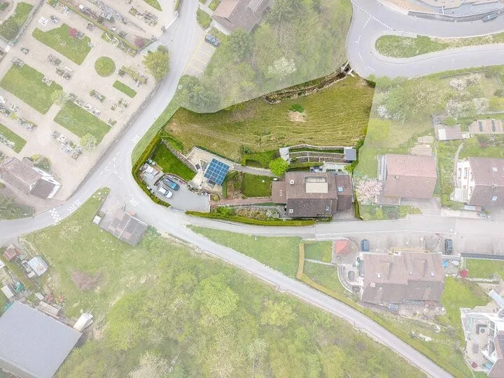 CHANCE AN PRIVILEGIERTER HANGLAGE: 1'852 m²  BAULAND IN WOLHUSEN