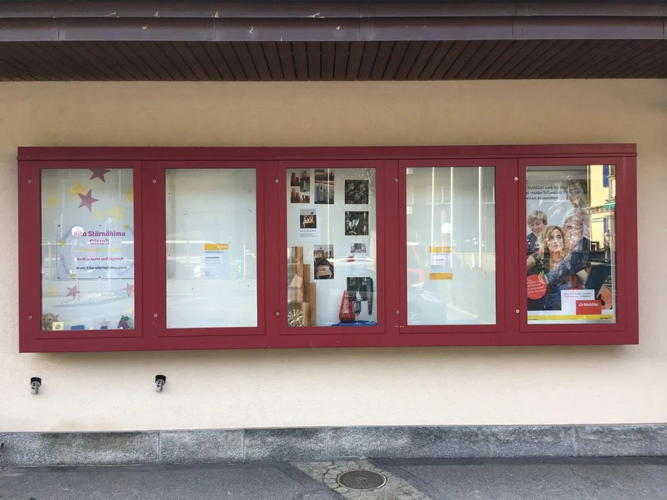 Schaukasten beim Postgebäude Giswil zu vermieten