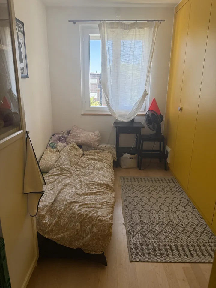 Bel appartement de quatre pièces et demi à Düdingen