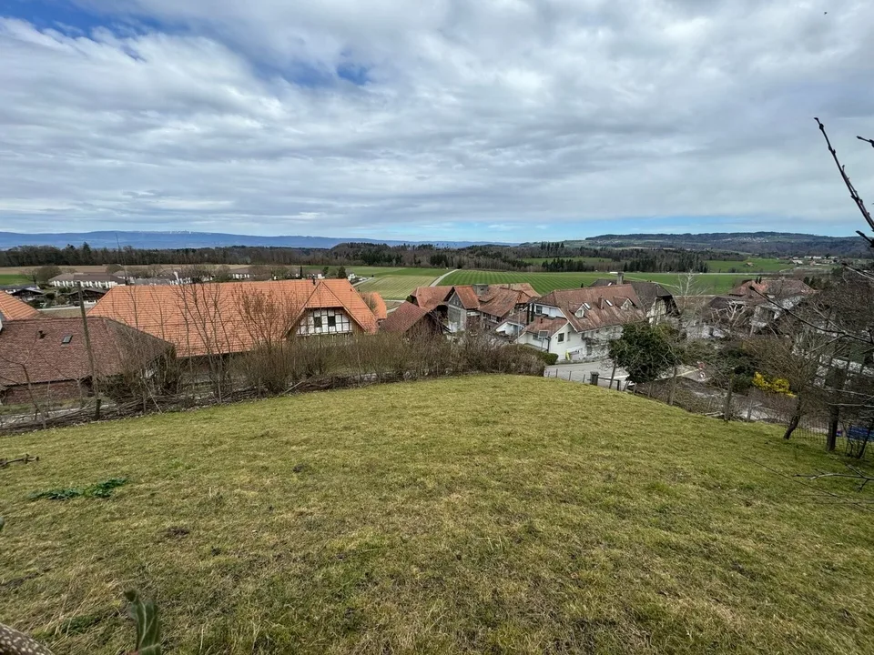 Bauland W2 an Hanglage mit Weitsicht
