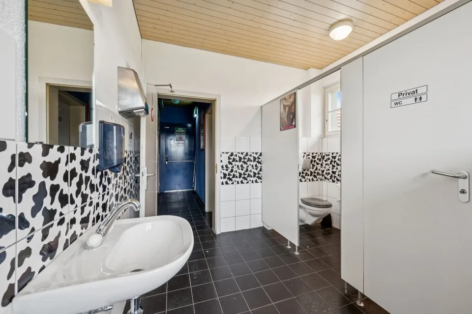 Attraktive Liegenschaft mit Restaurant und grossflächigem Parkplatz – foto 9 di 13