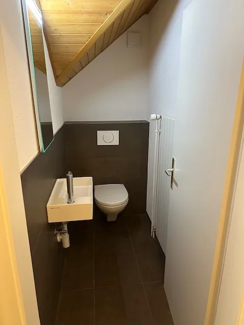 Grosszügige 2.5 Zimmer Wohnung in Biglen