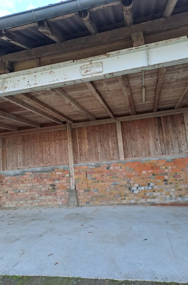 Garage/ Unterstand