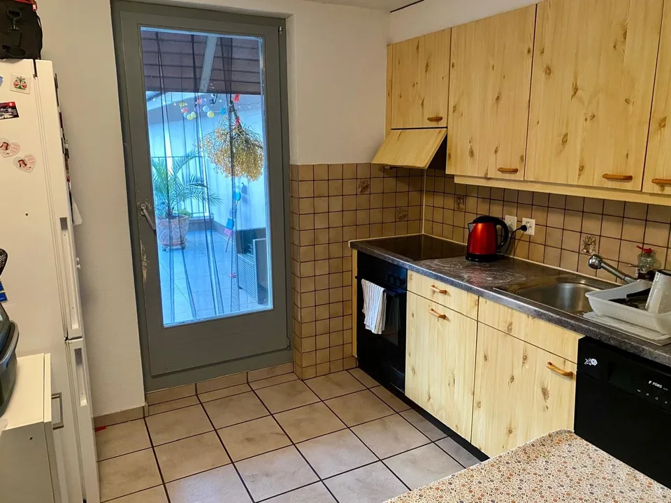 4.5-Zimmer-Wohnung mit grosser Terrasse in Finsterhennen