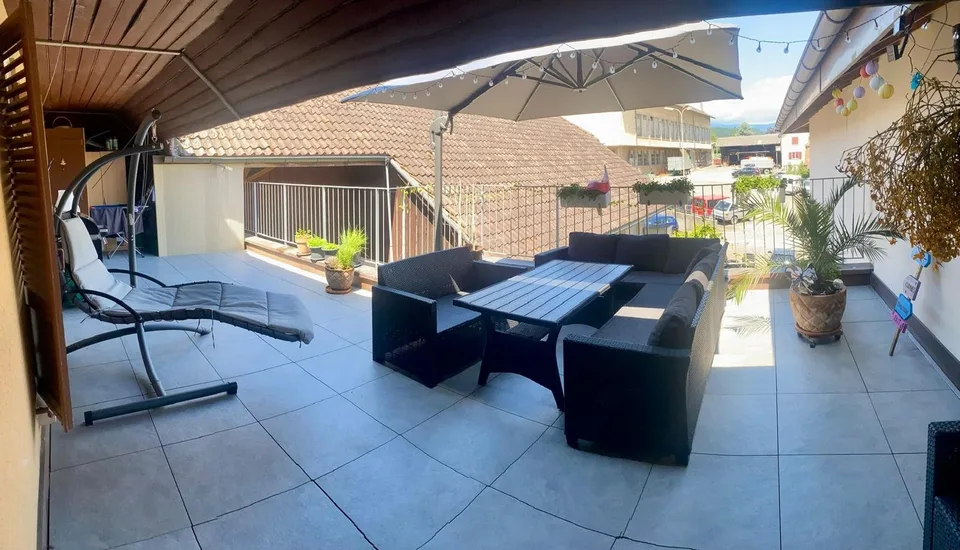 4.5-Zimmer-Wohnung mit grosser Terrasse in Finsterhennen