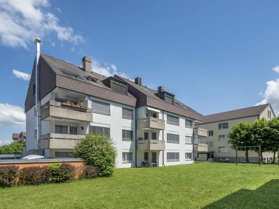 Auto-Einstellplatz gesucht?