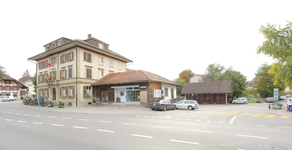 Einzelzimmer möbliert