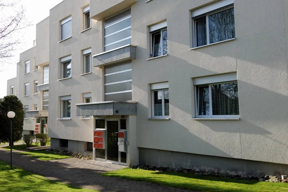 Motorradeinstellhallenplatz zu vermieten