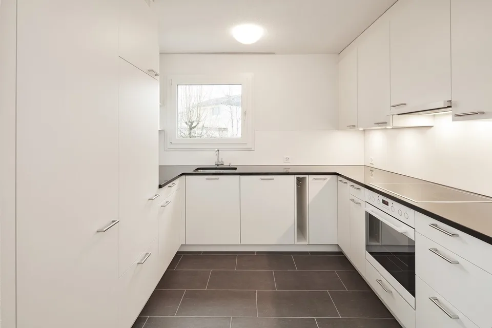 moderne 4.5-Zimmer-Wohnung in Jegenstorf!