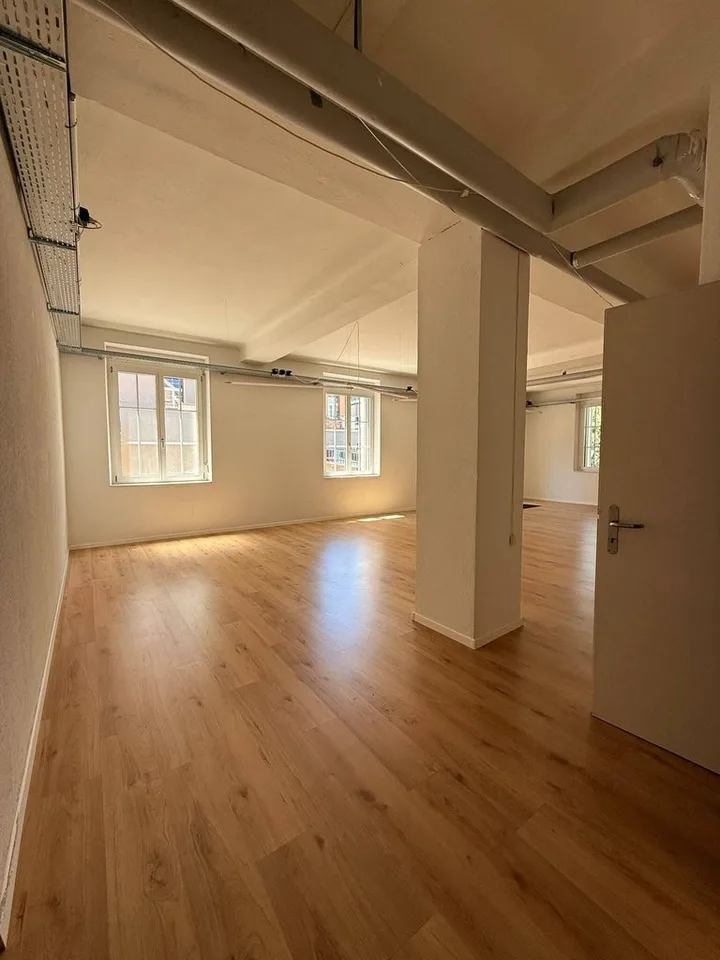 Gewerberaum inkl. Garage und eigenem Vorplatz zu vermieten – Foto 6 von 12